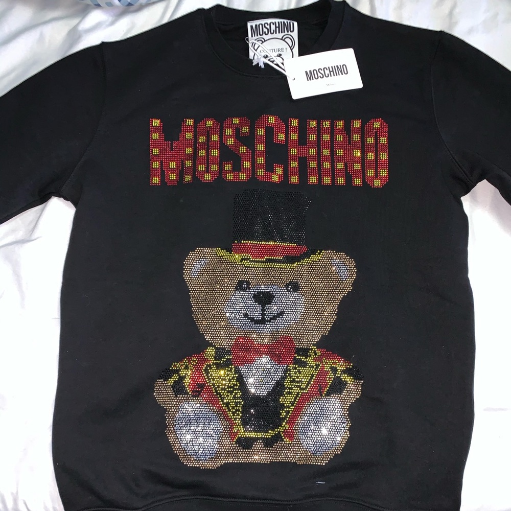 Moschino sweater